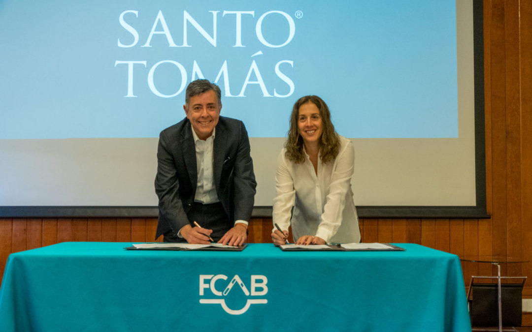 FCAB y Santo Tomás Antofagasta firmaron importante acuerdo de colaboración